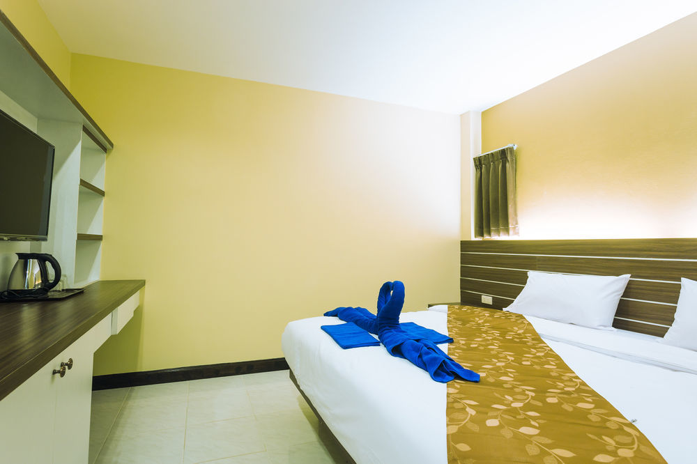 The Shades Bed And Breakfast Boutique Hotel Patong Exterior photo