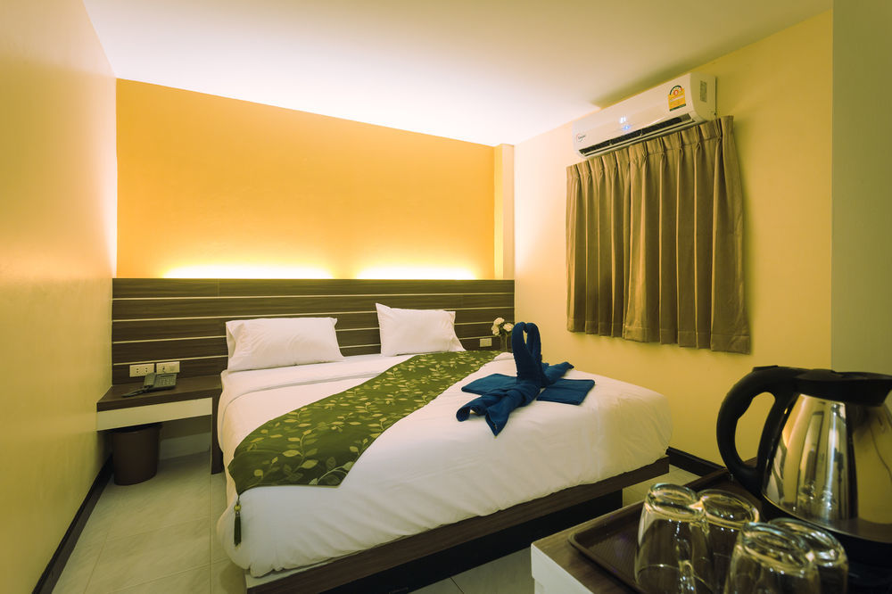 The Shades Bed And Breakfast Boutique Hotel Patong Exterior photo