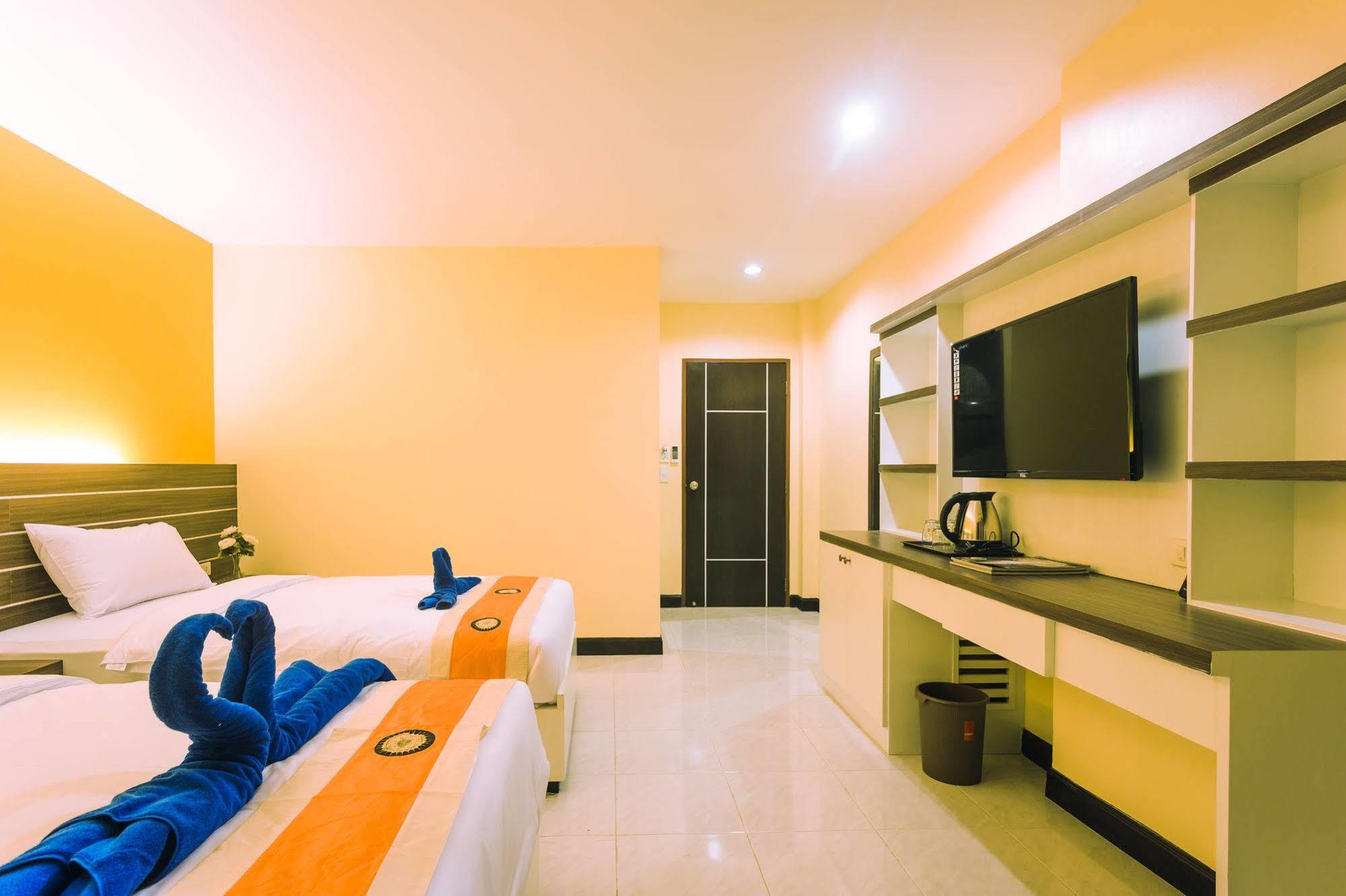 The Shades Bed And Breakfast Boutique Hotel Patong Exterior photo