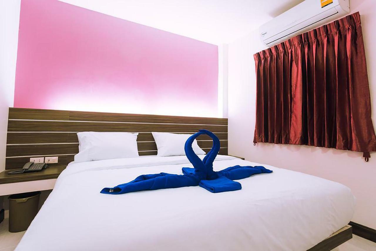 The Shades Bed And Breakfast Boutique Hotel Patong Exterior photo